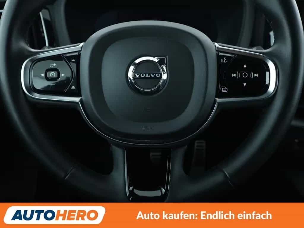 Volvo XC60 2.0 B4 R Design 2WD Aut.*ACC*HARMAN/KARDON* 04/2022-photo-18