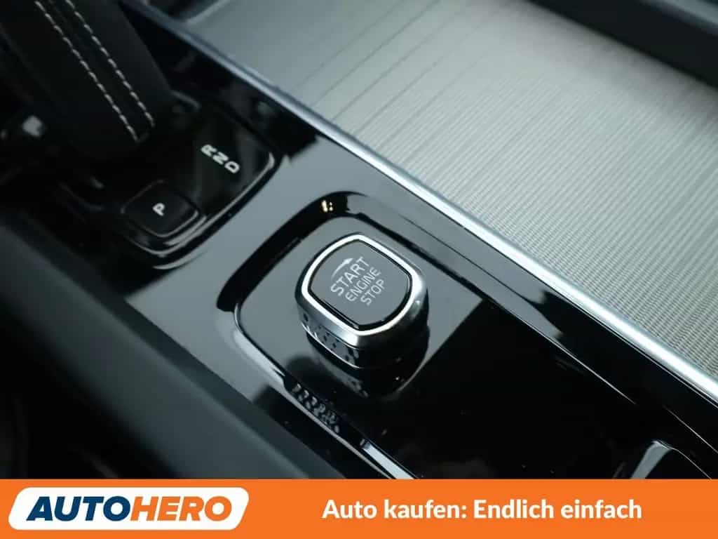 Volvo XC60 2.0 B4 R Design 2WD Aut.*ACC*HARMAN/KARDON* 04/2022-photo-25
