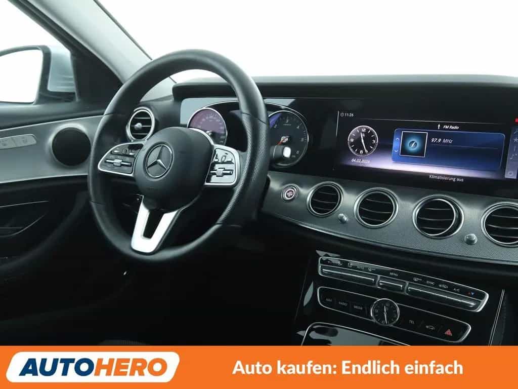 Mercedes-Benz E 220 E-Klasse E 220 d Avantgarde Aut.*NAVI*TEMPO*CAM* 11/2020-photo-12