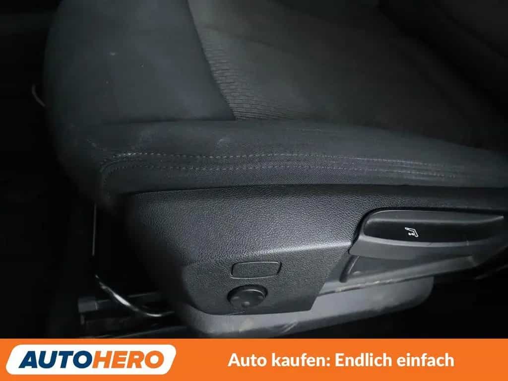 BMW 218 Gran Tourer 218i Gran Tourer Advantage Aut.*NAVI*TEMPO*PDC* 08/2019-photo-27