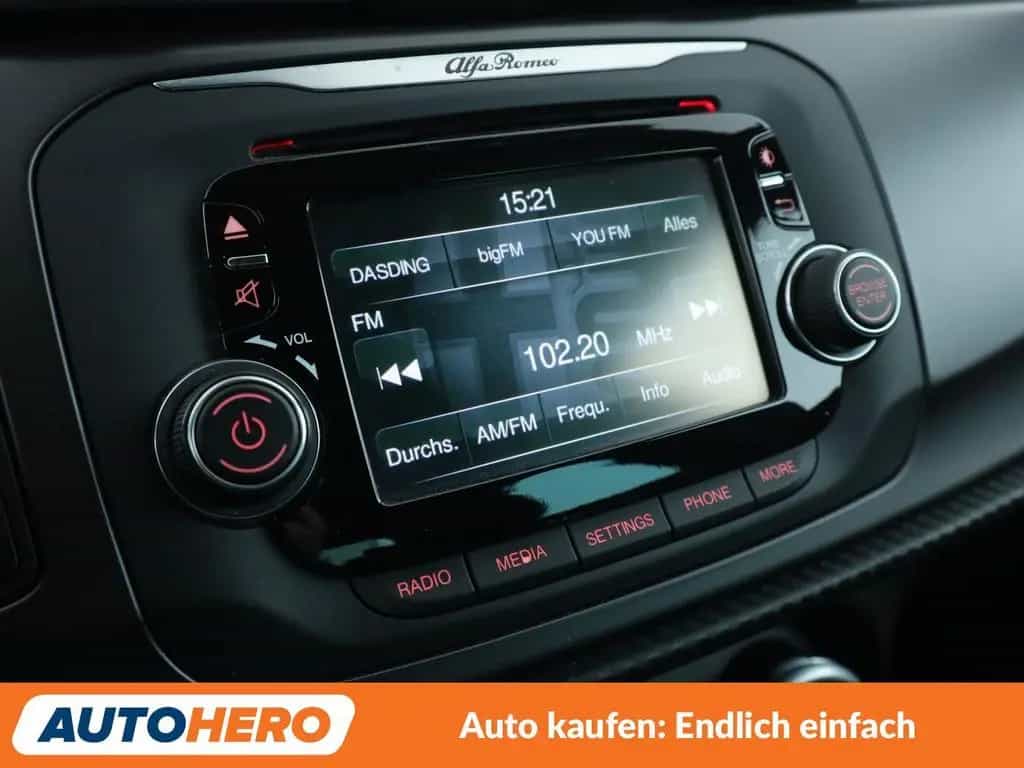 Alfa Romeo Giulietta 1.4 Turbo Sprint *PDC*SHZ*ALU*KLIMA* 05/2015-photo-20