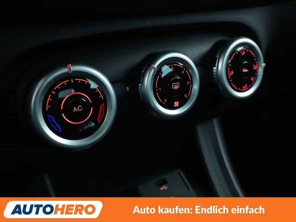 Alfa Romeo Giulietta 1.4 Turbo Sprint *PDC*SHZ*ALU*KLIMA* 05/2015-photo-21