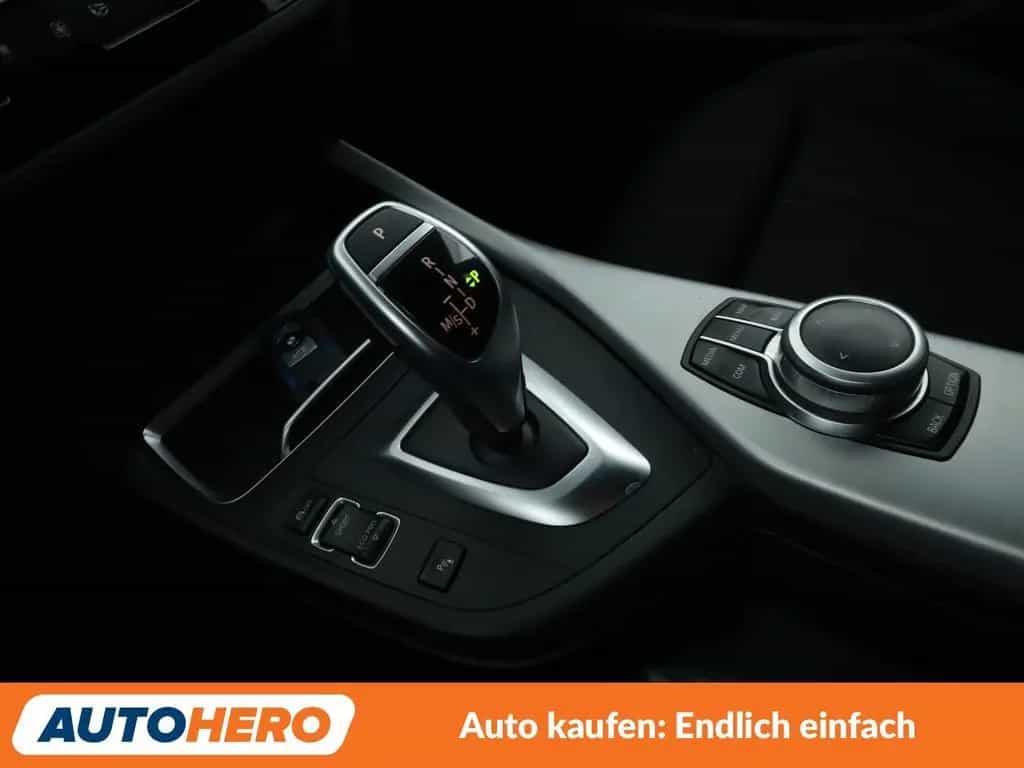 BMW 120 i Edition M Sport Shadow Aut.*NAV*LED*ACC*PDC 07/2019-photo-22