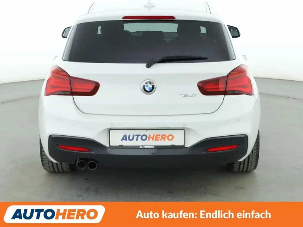 BMW 120 i Edition M Sport Shadow Aut.*NAV*LED*ACC*PDC 07/2019-photo-4