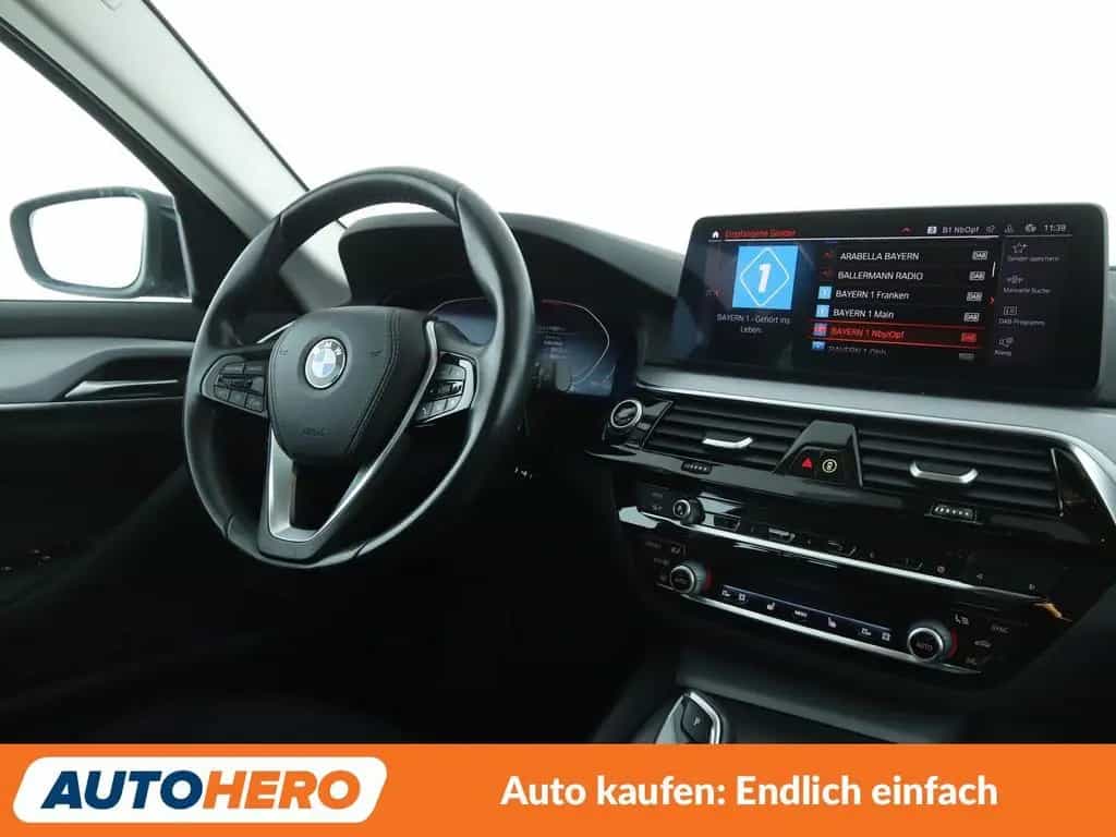 BMW 520 5er 520d Aut.*NAVI*TEMPO*LED*PDC*SHZ* 04/2021-photo-12