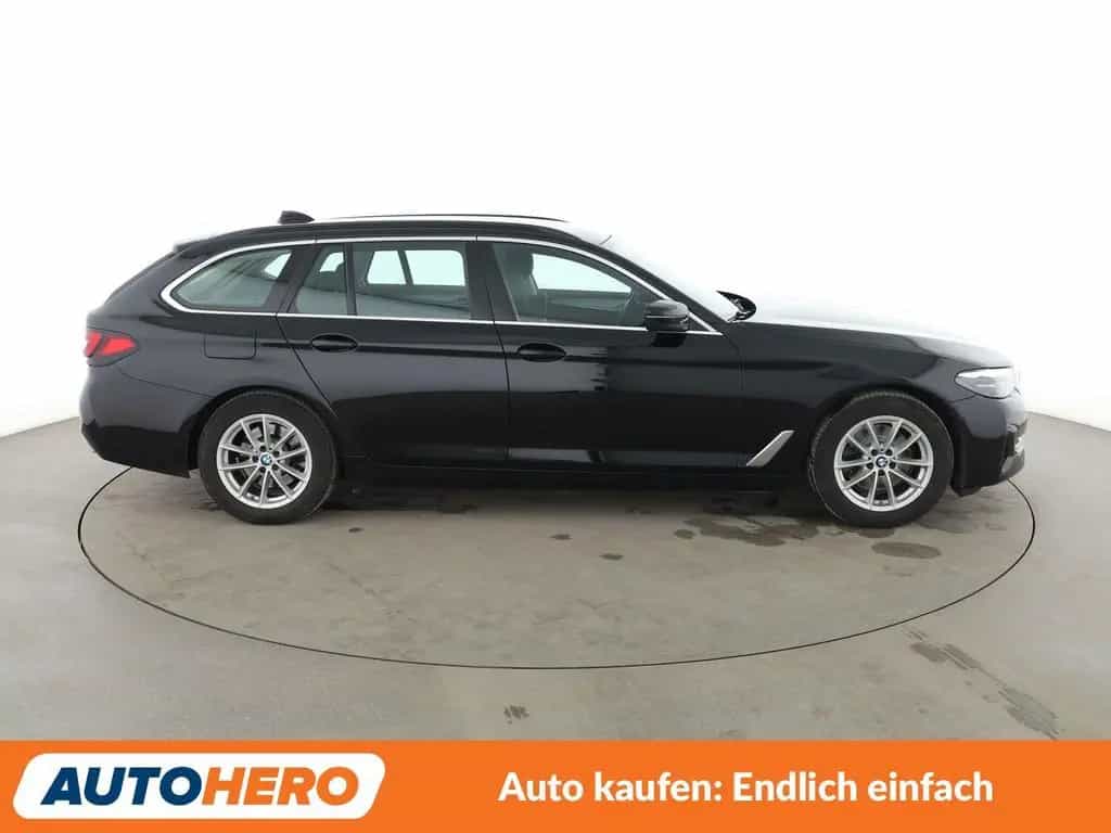 BMW 520 5er 520d Aut.*NAVI*TEMPO*LED*PDC*SHZ* 04/2021-photo-6