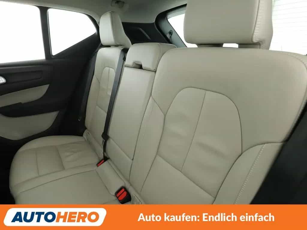 Volvo XC40 2.0 B5 Mild-Hybrid Inscription AWD Aut.*NAV 09/2021-photo-13