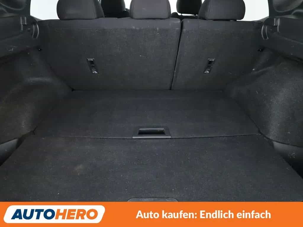 Nissan Qashqai 1.3 DIG-T Zama Aut.*NAVI*360°CAM*SPUR* 02/2021-photo-17