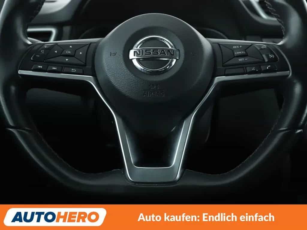 Nissan Qashqai 1.3 DIG-T Zama Aut.*NAVI*360°CAM*SPUR* 02/2021-photo-18