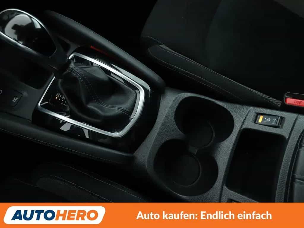 Nissan Qashqai 1.3 DIG-T Zama Aut.*NAVI*360°CAM*SPUR* 02/2021-photo-23