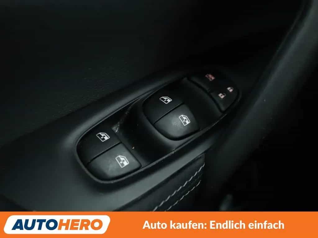Nissan Qashqai 1.3 DIG-T Zama Aut.*NAVI*360°CAM*SPUR* 02/2021-photo-24