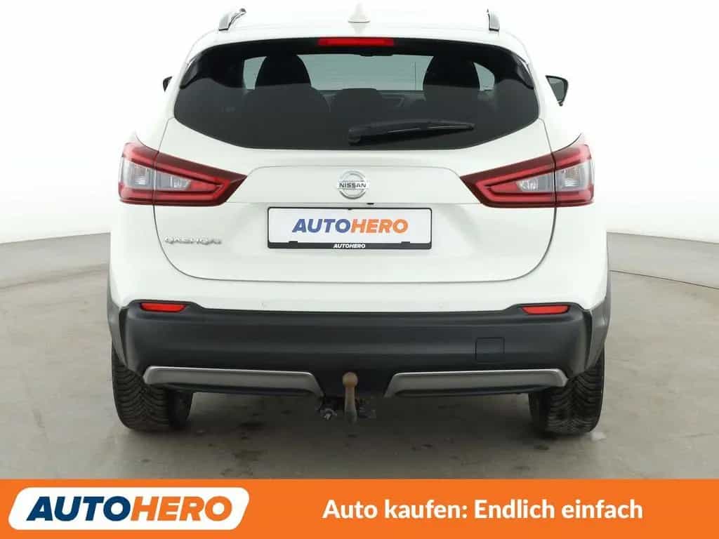 Nissan Qashqai 1.3 DIG-T Zama Aut.*NAVI*360°CAM*SPUR* 02/2021-photo-4