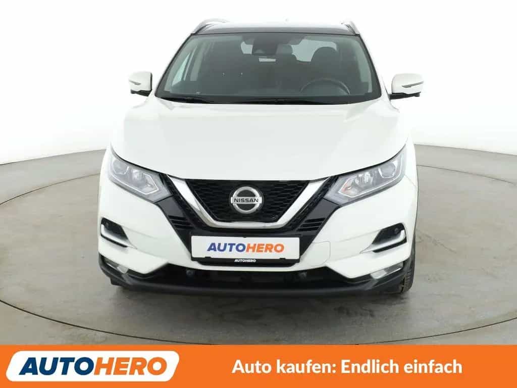 Nissan Qashqai 1.3 DIG-T Zama Aut.*NAVI*360°CAM*SPUR* 02/2021-photo-8