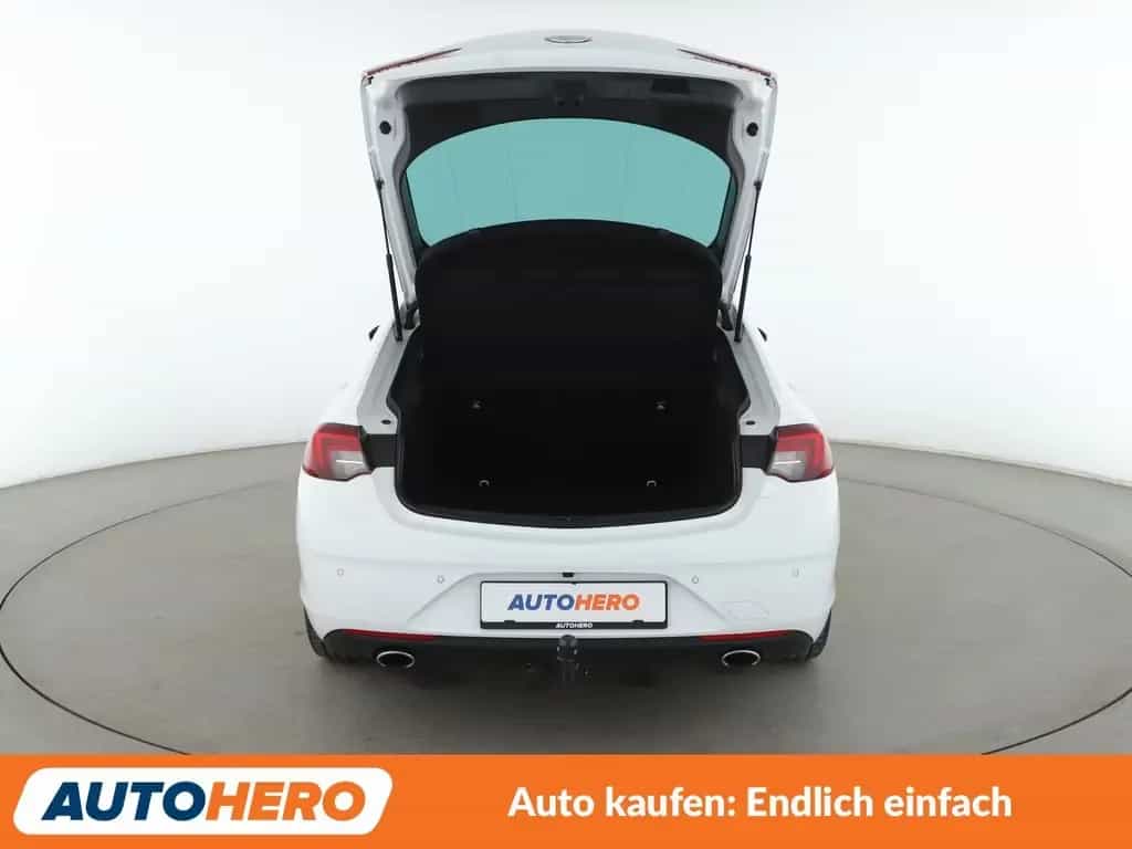 Opel Grand Sport 2.0 CDTI Business Innovation 4x4 11/2018-photo-16