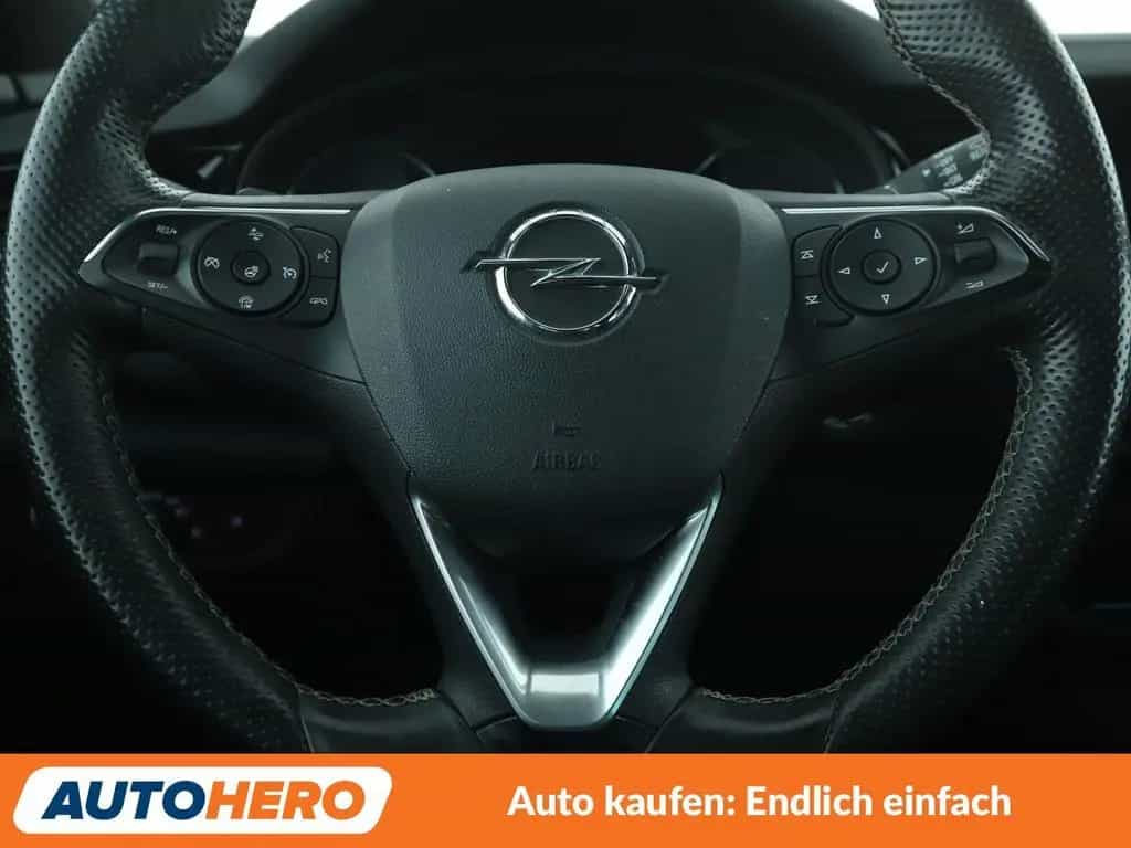 Opel Grand Sport 2.0 CDTI Business Innovation 4x4 11/2018-photo-18