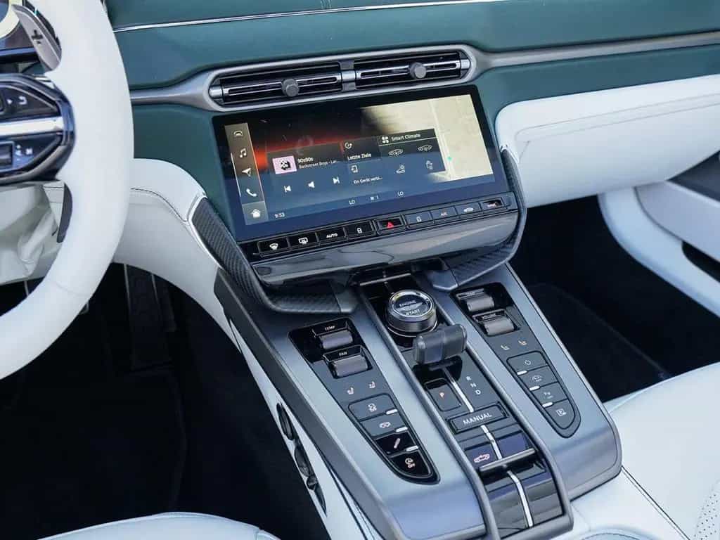 Aston Martin Vanquish Volante Bowers & Wilkins Malachite / Gl null-photo-31