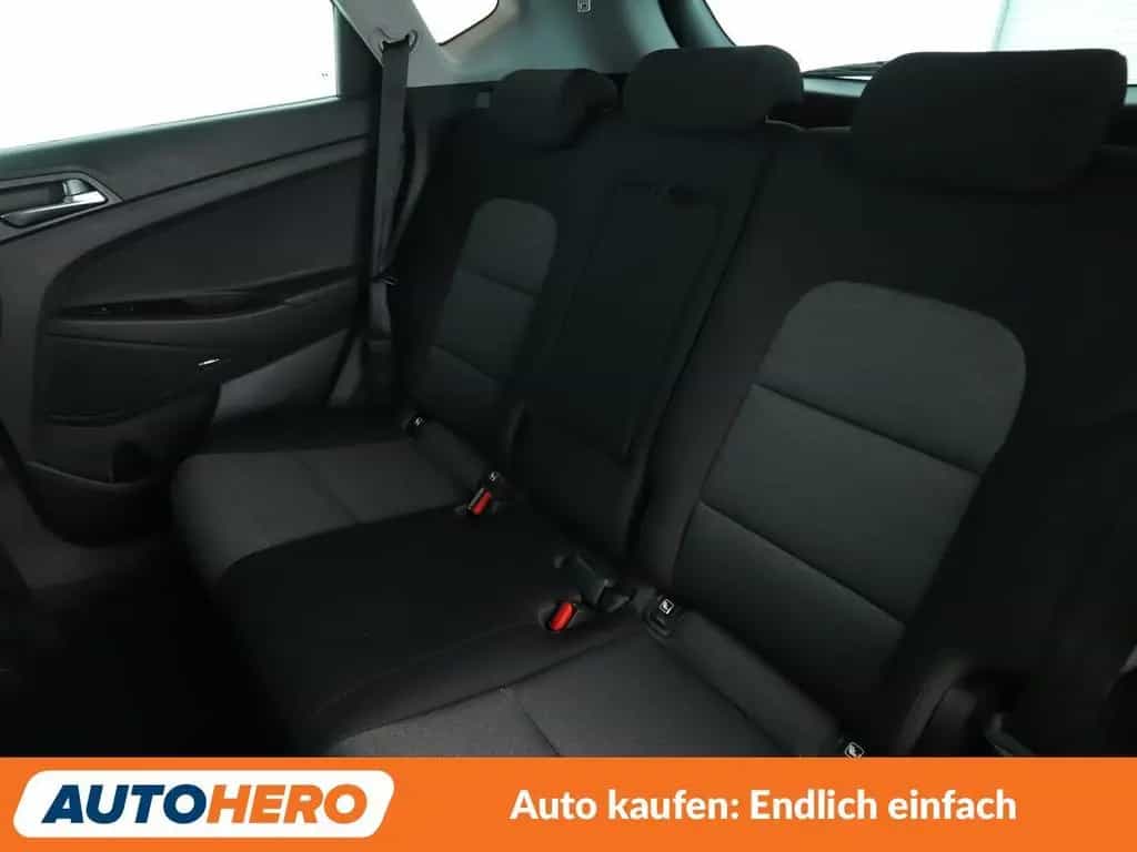 Hyundai Tucson 1.6 TGDI Premium 4WD Aut.*NAVI*360CAM*LED 06/2019-photo-12