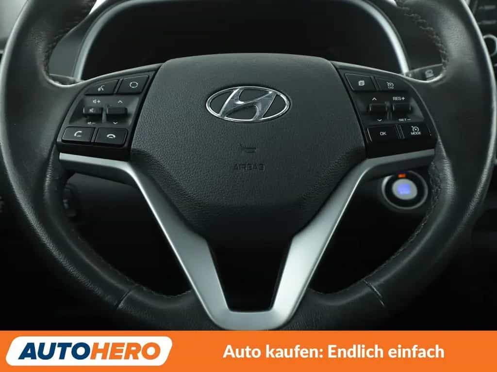 Hyundai Tucson 1.6 TGDI Premium 4WD Aut.*NAVI*360CAM*LED 06/2019-photo-17