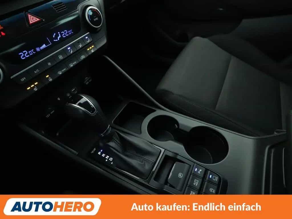 Hyundai Tucson 1.6 TGDI Premium 4WD Aut.*NAVI*360CAM*LED 06/2019-photo-22