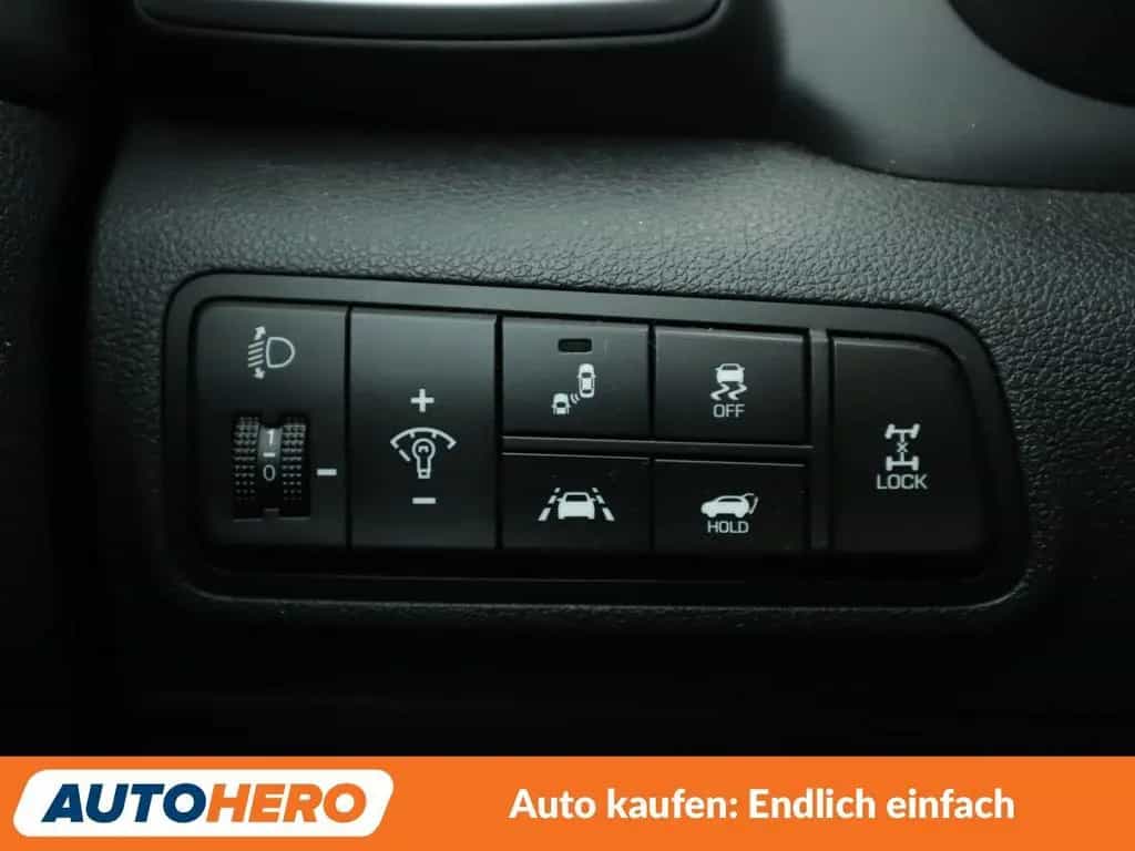 Hyundai Tucson 1.6 TGDI Premium 4WD Aut.*NAVI*360CAM*LED 06/2019-photo-24