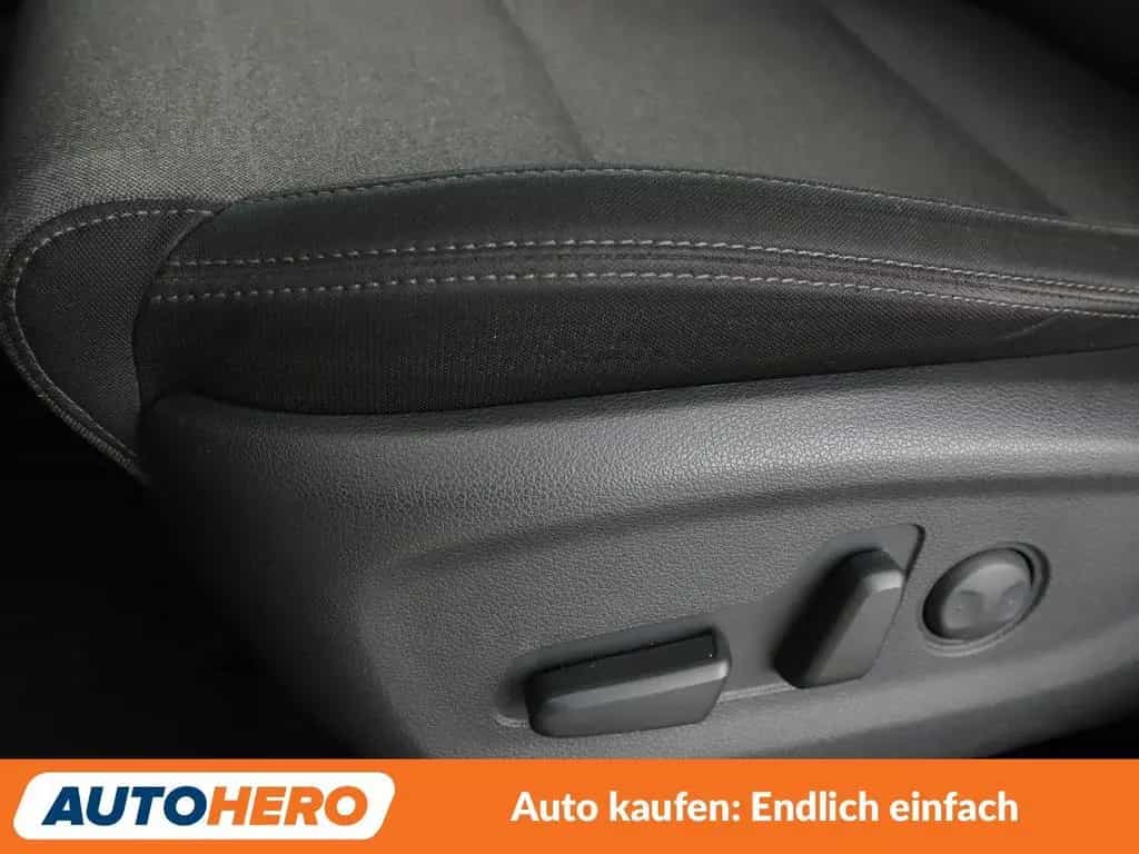 Hyundai Tucson 1.6 TGDI Premium 4WD Aut.*NAVI*360CAM*LED 06/2019-photo-26