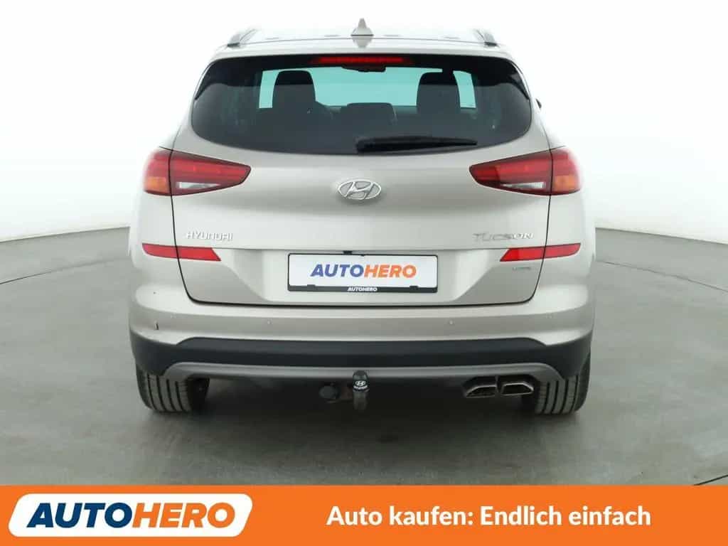 Hyundai Tucson 1.6 TGDI Premium 4WD Aut.*NAVI*360CAM*LED 06/2019-photo-3