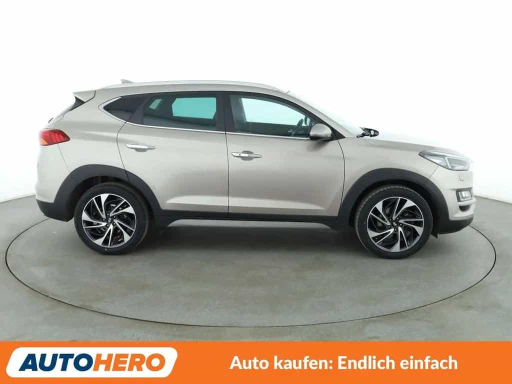 Hyundai Tucson 1.6 TGDI Premium 4WD Aut.*NAVI*360CAM*LED 06/2019-photo-5