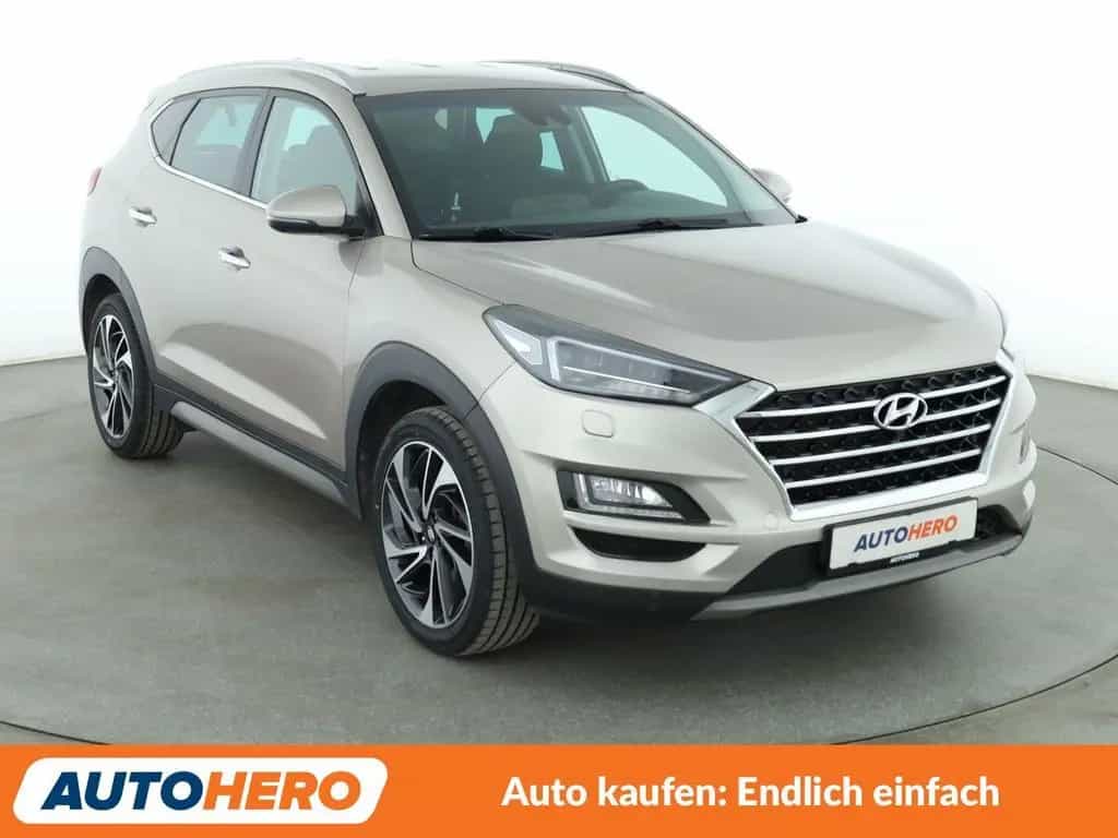 Hyundai Tucson 1.6 TGDI Premium 4WD Aut.*NAVI*360CAM*LED 06/2019-photo-6