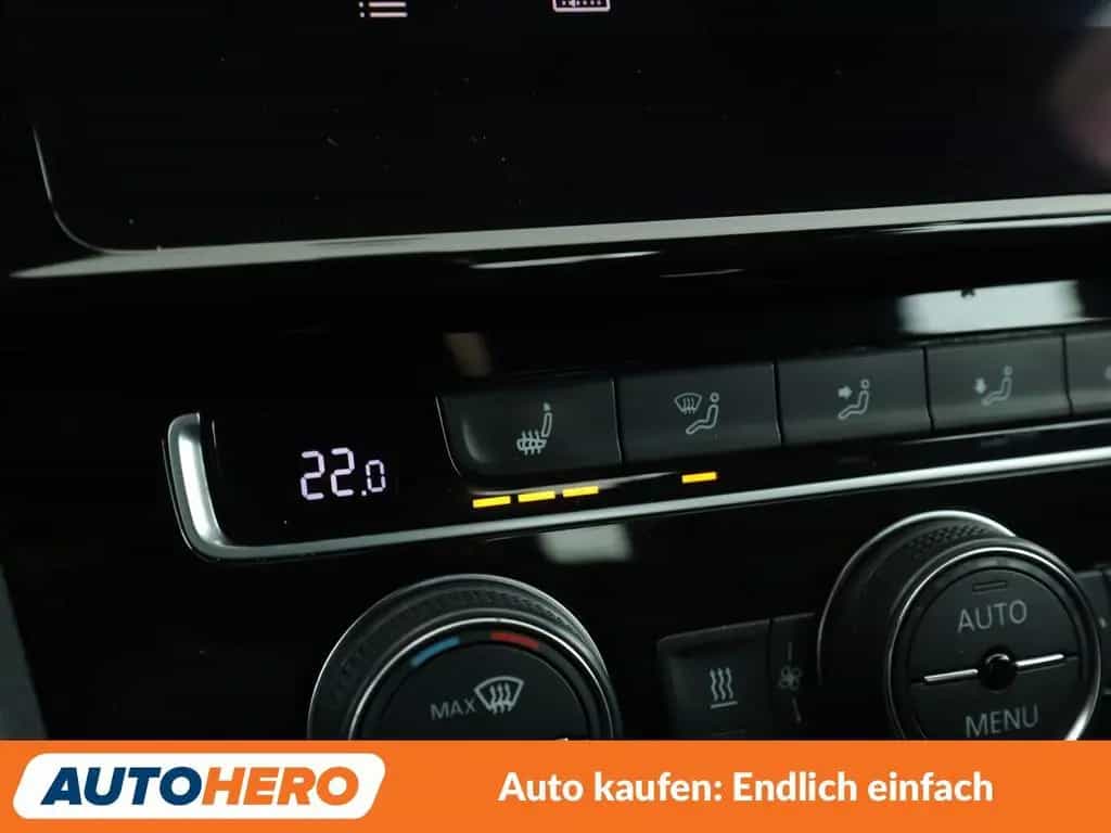 Volkswagen Golf VII 2.0 TSI GTI Performance BMT Aut.*NAVI* 09/2019-photo-24