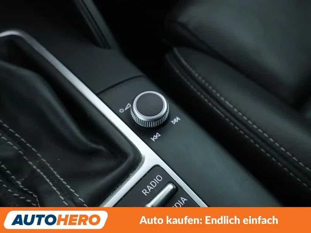 Audi S3 Sportback 2.0 TFSI quattro Aut.*NAVI*LED*CAM* 09/2017-photo-25