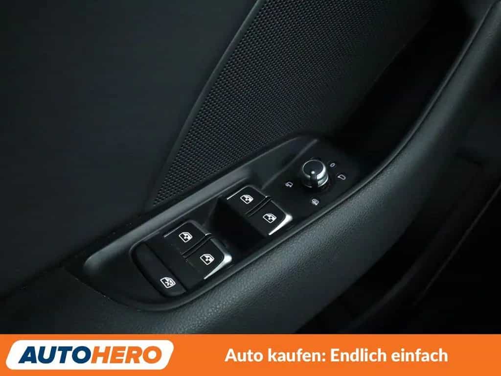 Audi S3 Sportback 2.0 TFSI quattro Aut.*NAVI*LED*CAM* 09/2017-photo-35
