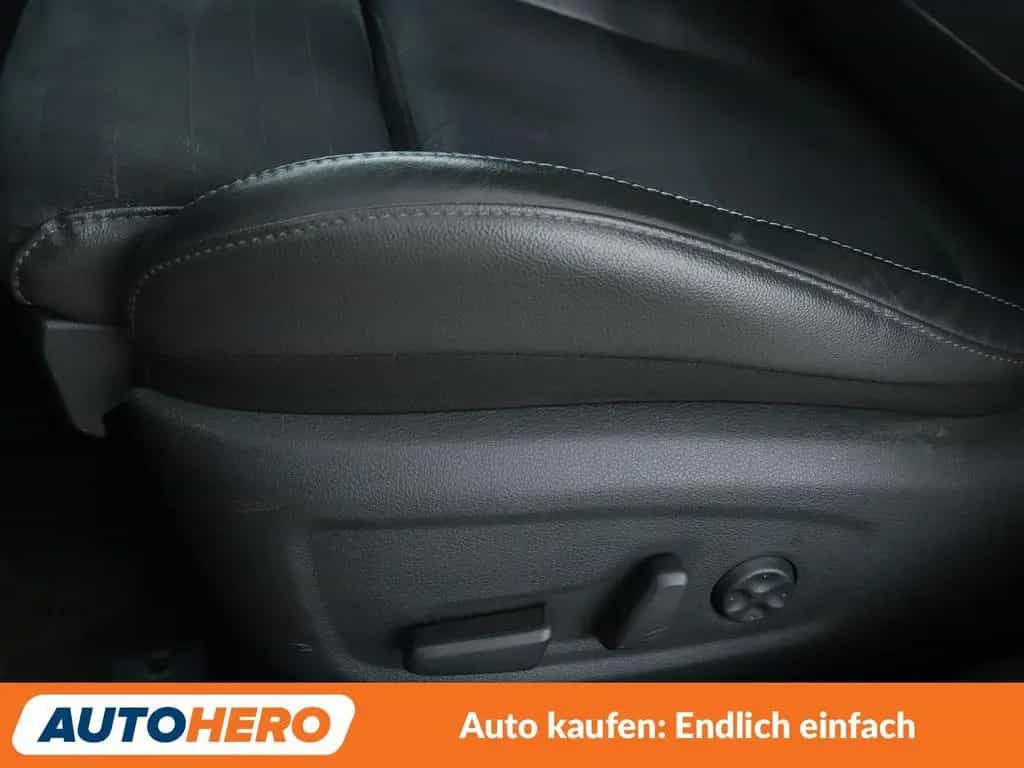 Hyundai i30 2.0 TGDI N Performance*NAVI*LED*TEMPO*CAM* 09/2019-photo-28