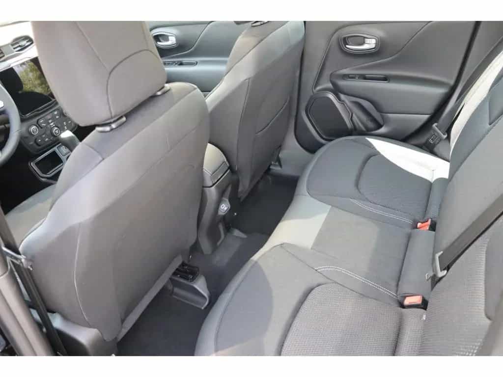 Jeep Renegade SUMMIT e-HYBRID 1.5 GSE T4 48V 130PS DC 09/2025-photo-12