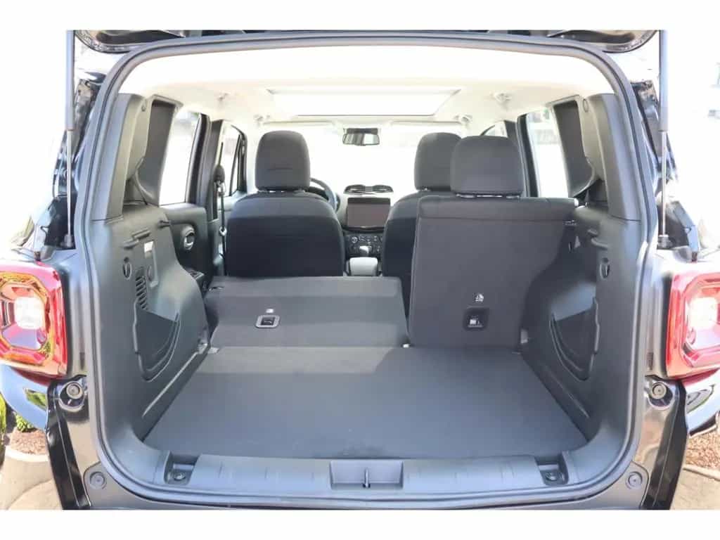 Jeep Renegade SUMMIT e-HYBRID 1.5 GSE T4 48V 130PS DC 09/2025-photo-15