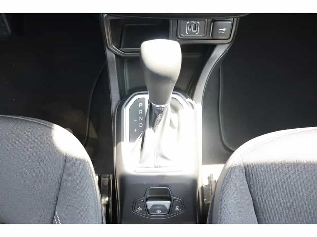 Jeep Renegade SUMMIT e-HYBRID 1.5 GSE T4 48V 130PS DC 09/2025-photo-38