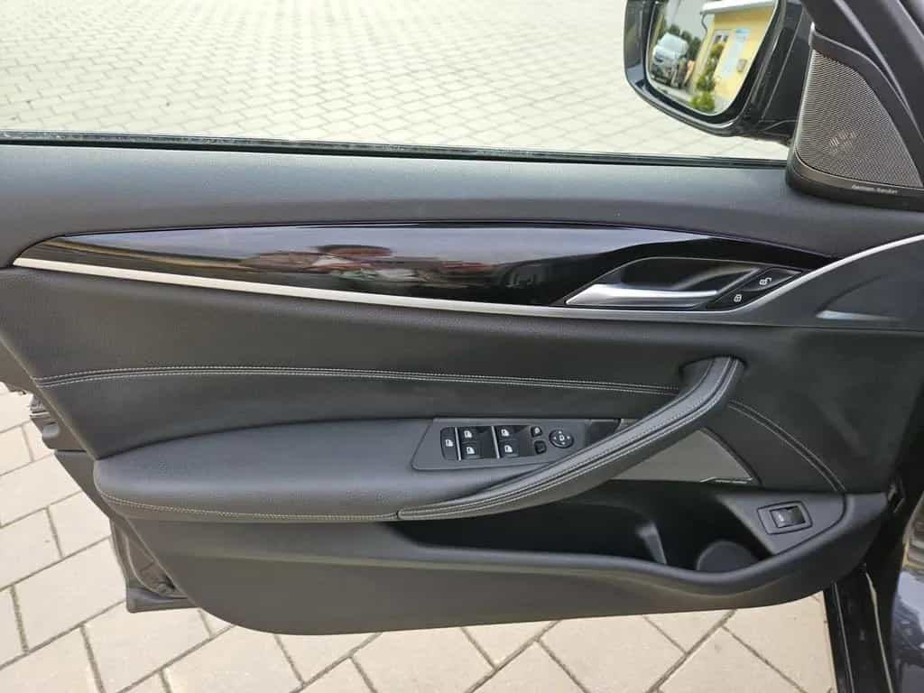 BMW 520 5 Touring520 d xDrive Sport Line*Mild Hybrid 07/2020-photo-23