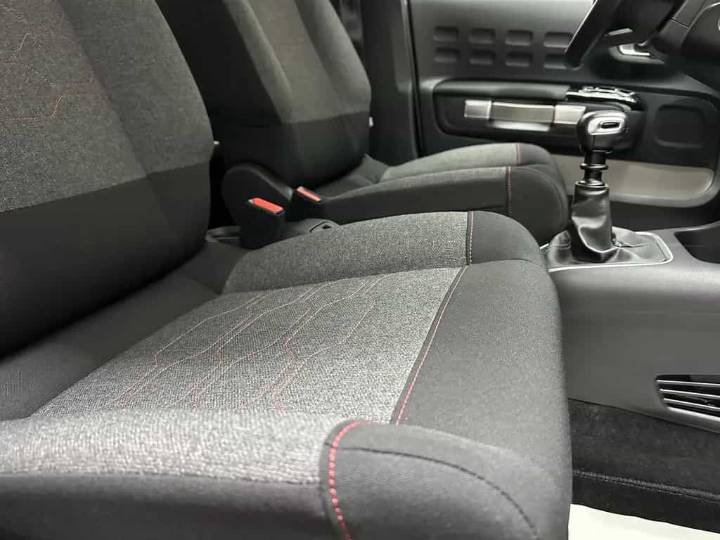 Citroën C3 Shine "1 HAND-CAM-MULTI-ALU-TÜV NEU-WENIG KM" 08/2019-photo-8
