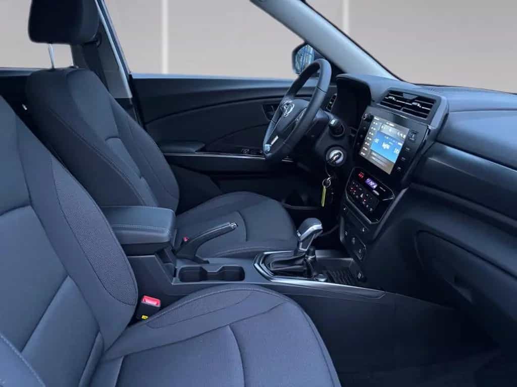 KGM Tivoli NOMAD T-GDi 1,5Benziner 163 PS MT, Navi, null-photo-24