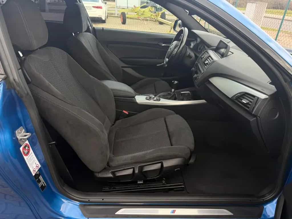 BMW 1 Series 125i M-Paket 11/2012-photo-20