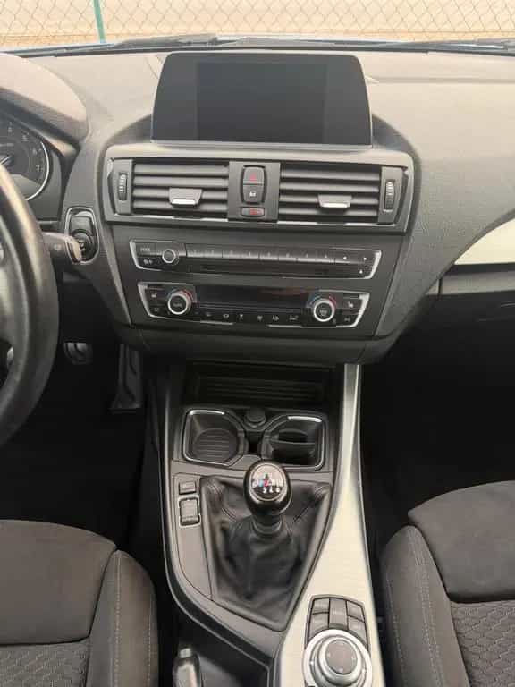 BMW 1 Series 125i M-Paket 11/2012-photo-23
