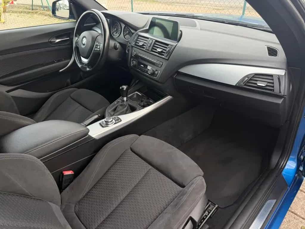BMW 1 Series 125i M-Paket 11/2012-photo-9
