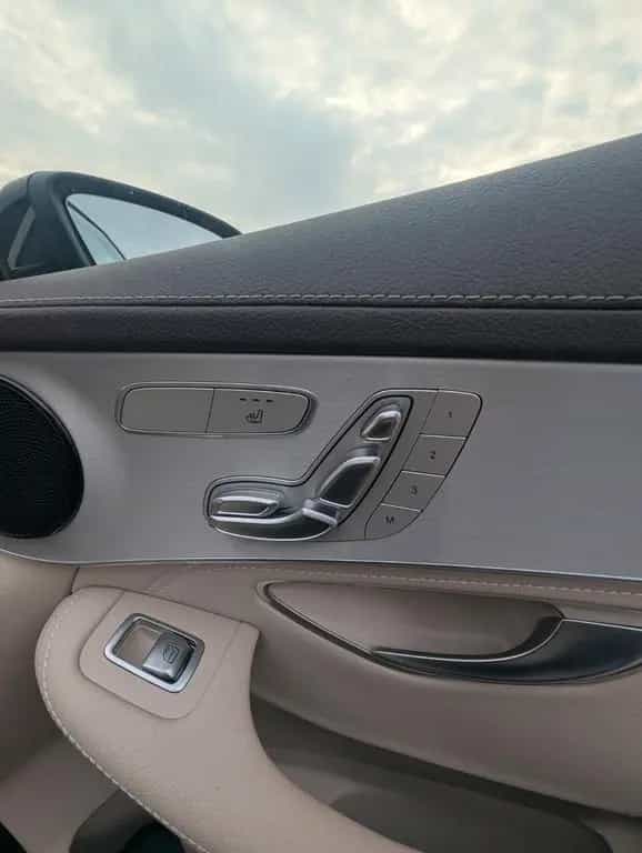 Mercedes-Benz GLC-Class 300 4Matic/AHK/ACC/360°/Keyless/Memory/LED 10/2019-photo-17