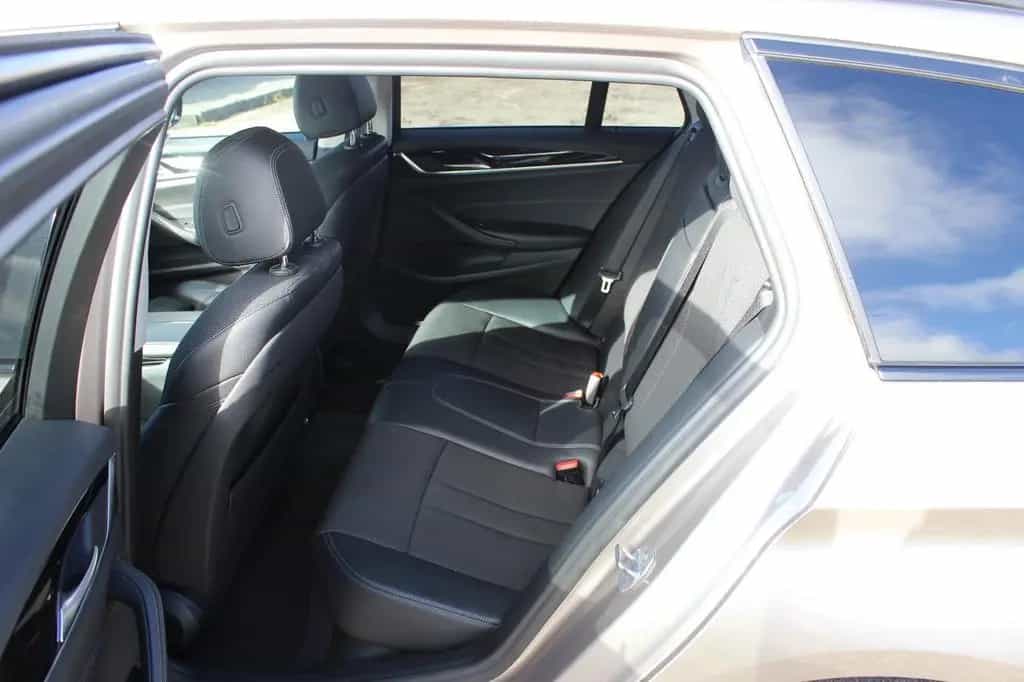 BMW 5 Series 520 d  Sport Line Touring+AHK+Shadow 02/2019-photo-11