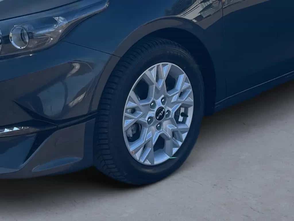 Kia cee'd / Ceed Ceed 1.5T Vision DCT7 Komfort+ Navi Kamera ACC K 06/2025-photo-8
