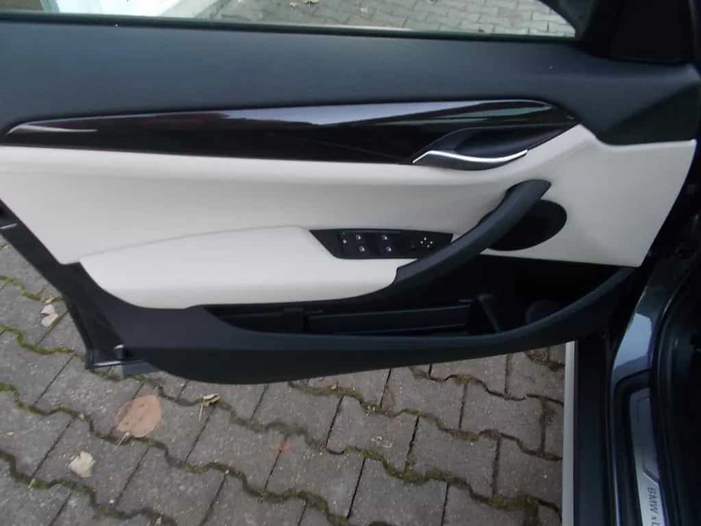 BMW X1 18 i sDrive 05/2015-photo-12