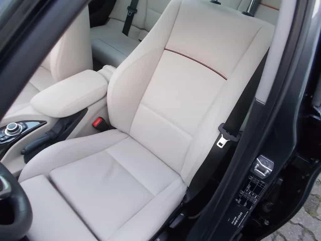 BMW X1 18 i sDrive 05/2015-photo-15