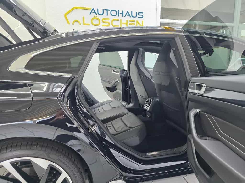 Volkswagen Arteon R-Line Panorama Stand-Hzg Harman/Kardon 11/2021-photo-17
