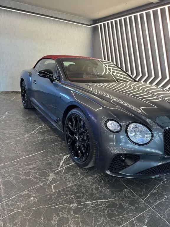 Bentley Continental GTC S V8 Mulliner null-photo-2