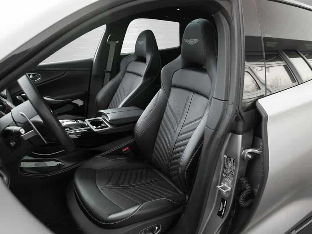 Aston Martin DBX 707 V8 4x4 12/2023-photo-11