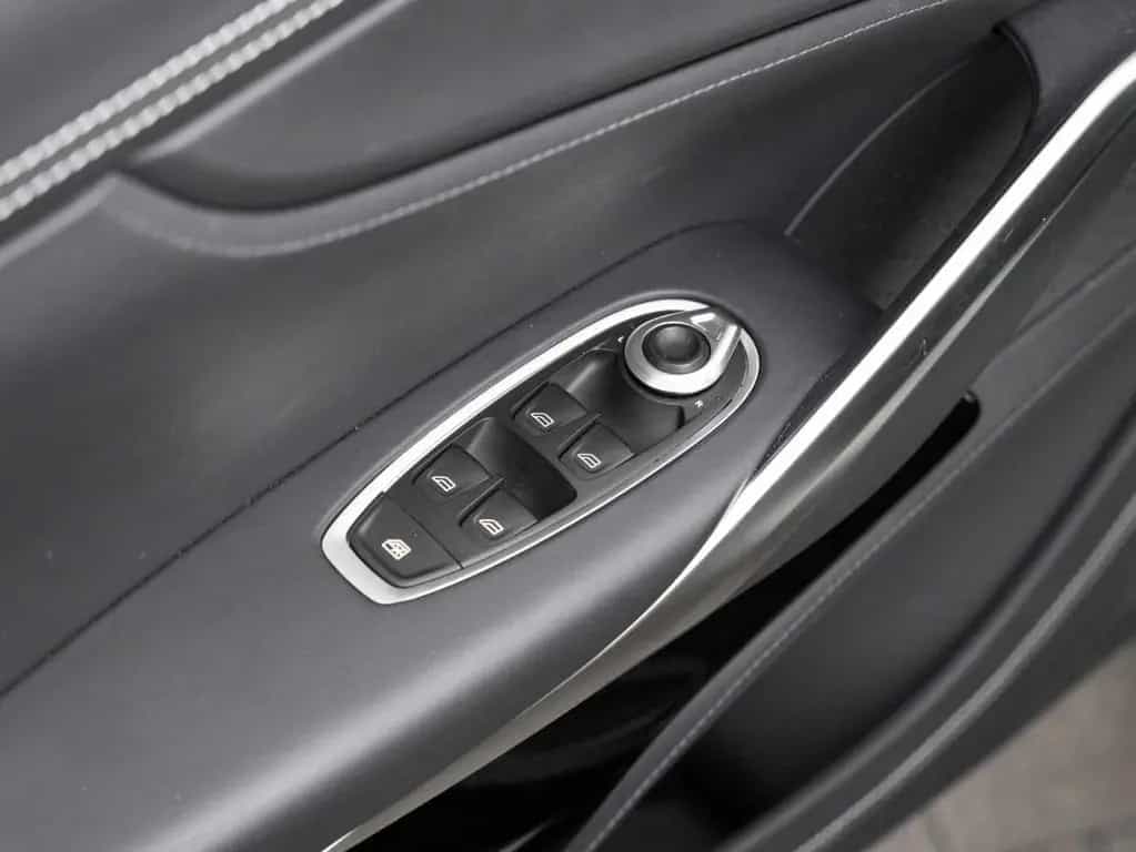 Aston Martin DBX 707 V8 4x4 12/2023-photo-27